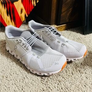 Women’s On Cloud 5